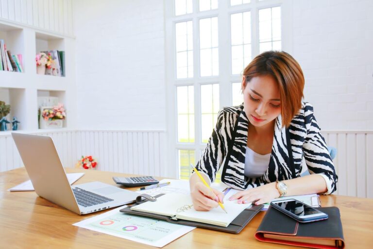 Mastering Economics Fast