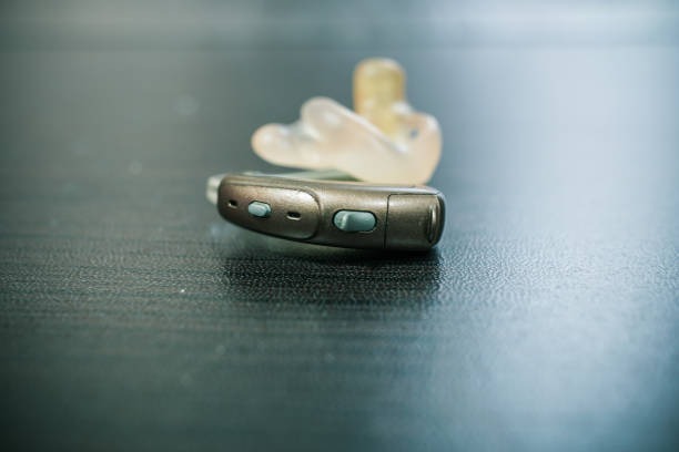Why Adults Prefer Discreet Digital Hearing Aids with Smart Functions