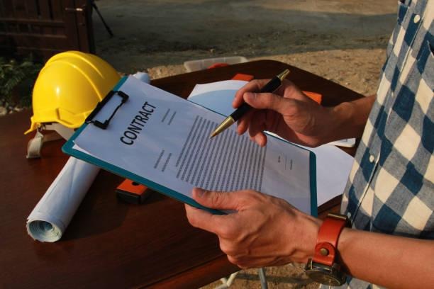 Roofer Before You Sign a Contract